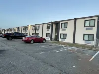 The Wayne Inn - parking