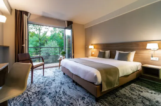 ユートピア ホテル