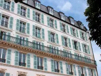 Brit Hotel Limoges Centre Gare - Hôtel & Spa Hotels near Bernardaud Porcelain Factory