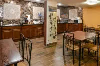 Pronghorn Inn