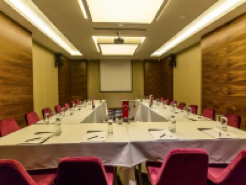 Vista Boutique Hotel โรงแรมในเมร์ซีน