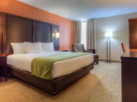 埃文斯維爾機場舒適酒店 埃文斯維爾酒店