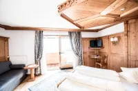 Hotel Enzian Genziana Hotels in Seis