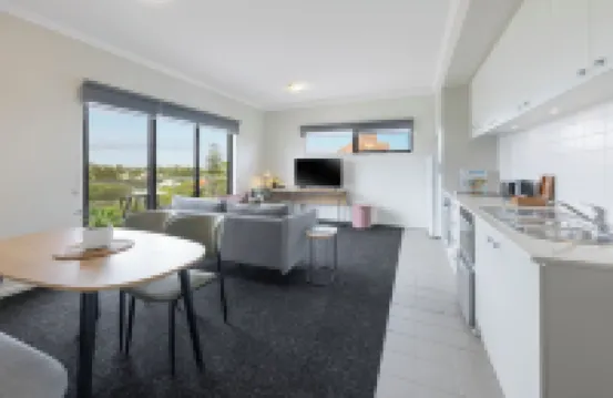 Quest on Rheola Hotels near Scitech