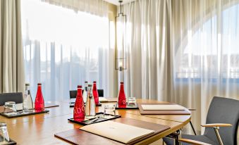 Five Seas by Inwood Hotels