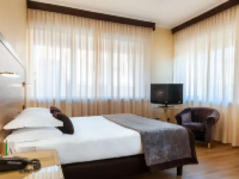Augustus Hotel Hotels in Biella