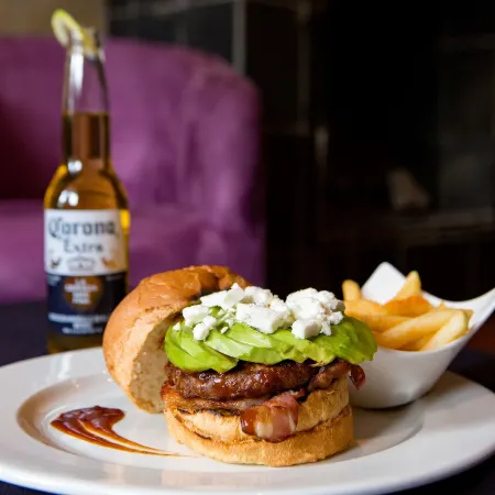 Cape Town Lodge Hotel