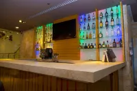 Holiday Inn Acapulco la Isla, an IHG Hotel - Quầy bar