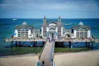 Parkhotel Putbus International Hotels in Putbus