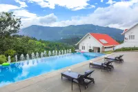 The Fog Munnar (Resort & Spa) - parking