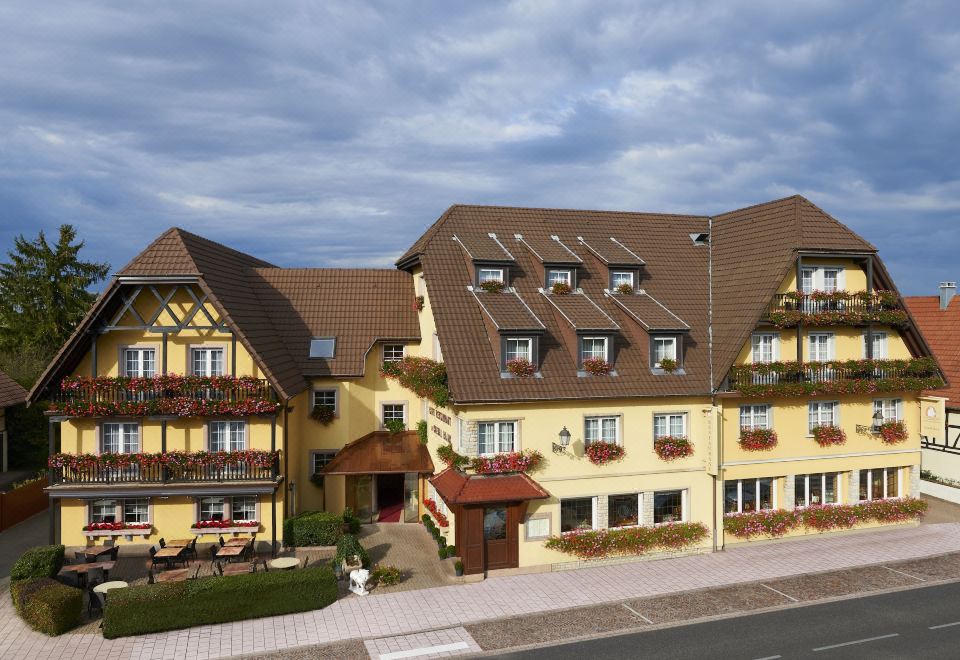 hotel overview picture