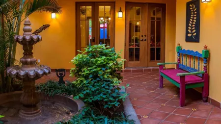 Casa Encantada 3 Br by Casago