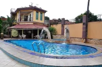 Ropani Hotel
