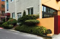 Hostel Maro - Pensions