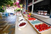 Bora Hotel - breakfast