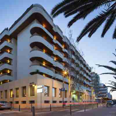 Hotel Royal Plaza Hotel Exterior