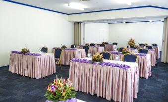 Heritage Park Hotel