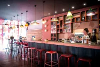 Boma Easy Living Hotel by Stay Collection - bar