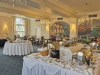 The Mimslyn Inn Hotels in Luray