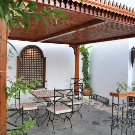 Hotel Blanco Riad