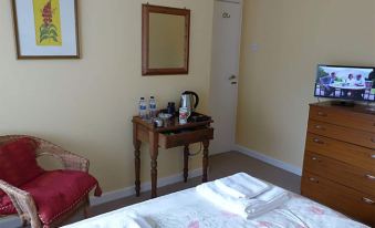 A. B&B - Glastonbury