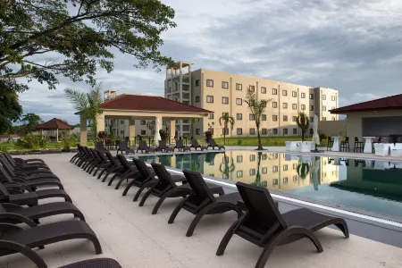 The Farmington Hotel Отели в г. Owensgrove