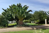 La Plume Boutique Hotel & Spa Các khách sạn ở Oudtshoorn