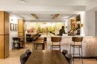 Oxford Suites Redding - Quầy bar