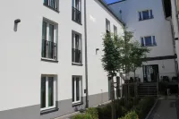 Arena an der Friedberger Warte Hotels near Bornheim Mitte