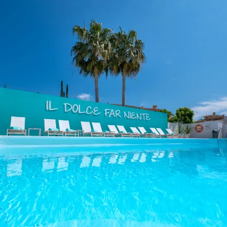 Plaza Santa Ponsa Boutique - Adults Only.