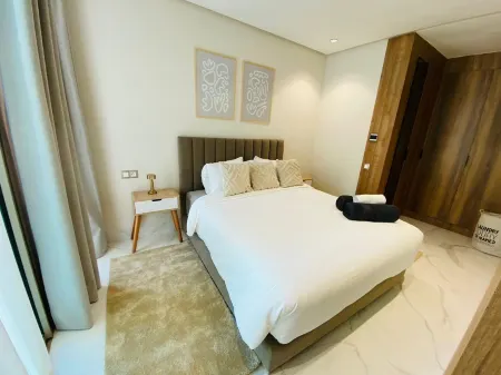 Stay'Inn - Anfa Flores Отели рядом с достопримечательностью «Mohammed V Square»