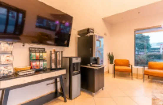 Hotel Aluxor SFO Hotels in San Bruno