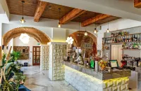 Art Hotel - Quầy bar