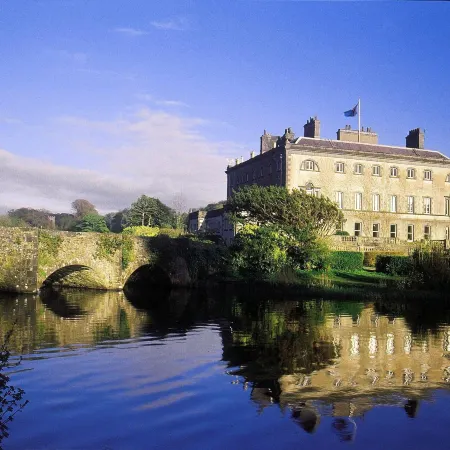 Westport Plaza Hotel, Spa & Leisure