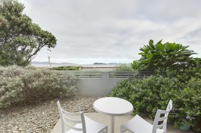 BKs Premier Motel Esplanade Hotels in 