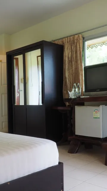 ห้องสแตนดาร์ด (เตียงเดี่ยวหรือเตียงคู่)