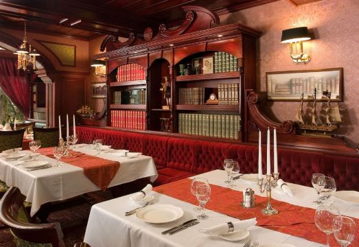 5. 골든 볼 클럽 ..