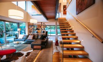 Lakeside Rd - Lake Views - Sleeps 10