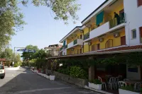 Hotel Cristina Hôtels à : Santa Maria del Cedro