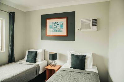 その他 ケアンズ クイーンズ コートの写真