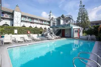 Castle Inn and Suites Anaheim