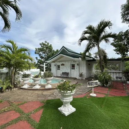 Loreland Farm Resort