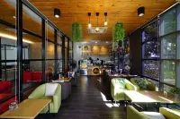 Interpark Hotel & Residence, Eastern Seaboard Rayong Hotels in Pluak Daeng