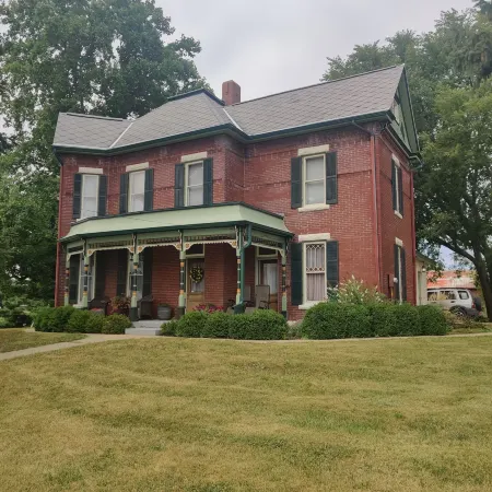The Nauvoo Grand Bed & Breakfast