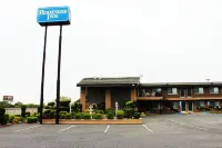 Rodeway Inn Near University-Gateway to Yosemite Hotel dekat University of California, Merced