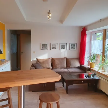 Vacation home on the outskirts of Potsdam in a quiet location with its own garden