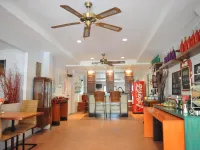 ดรอป อินน์ โรงแรมใกล้อาคารเอ็กซ์เชนจ์ ทาวเวอร์