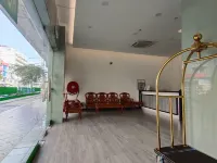 Hotel K T Mutiara Hotels near Bukit Puteri
