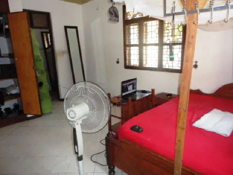 Don's Place Hotel di 