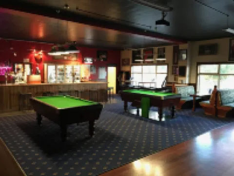 The Wharf Hotel Hotels in Wynyard